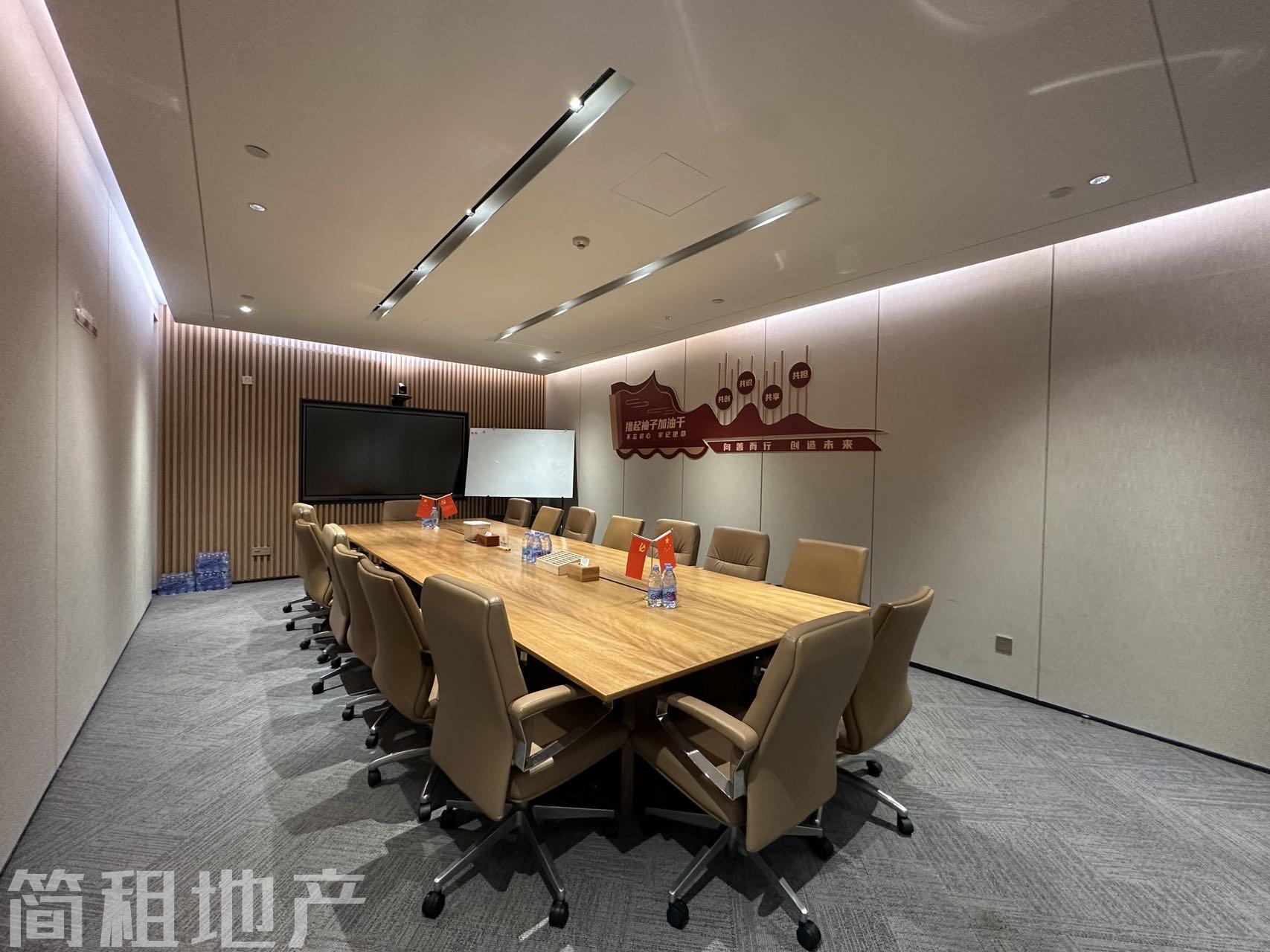 80%使用率 精装独立小整层 带家具 享独立阳台 侨城坊 