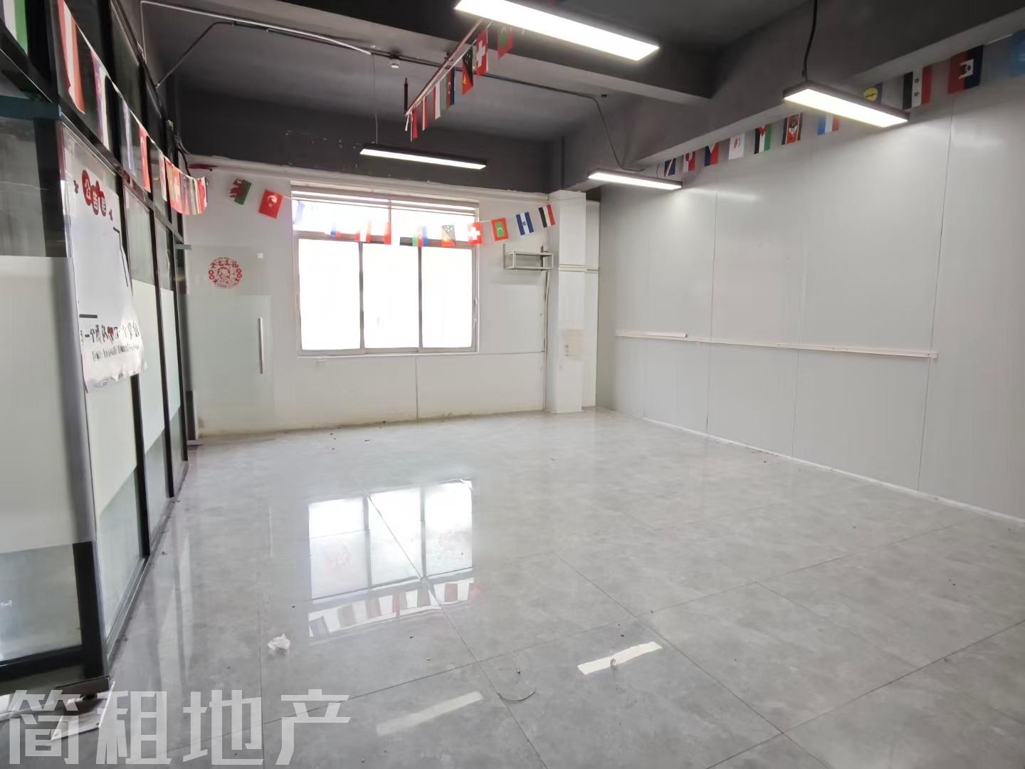 龙华上芬地铁口 源创园伍号 精装316平 3+1 采光充足 适合办公+仓储