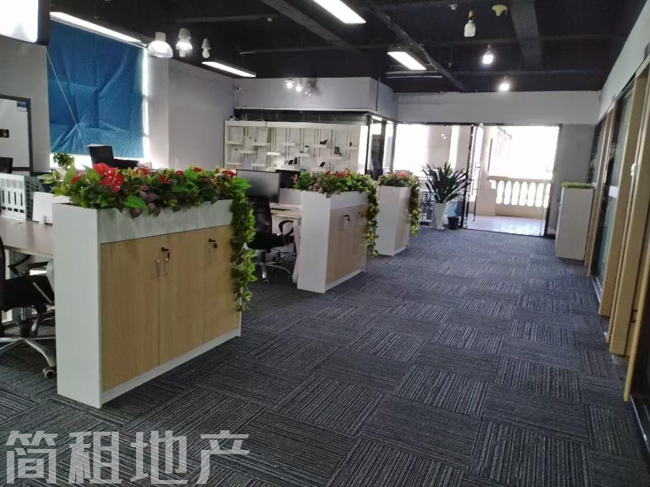 龙华大浪 颐丰华创新产业园 精装387平 6个隔间 带家私出租