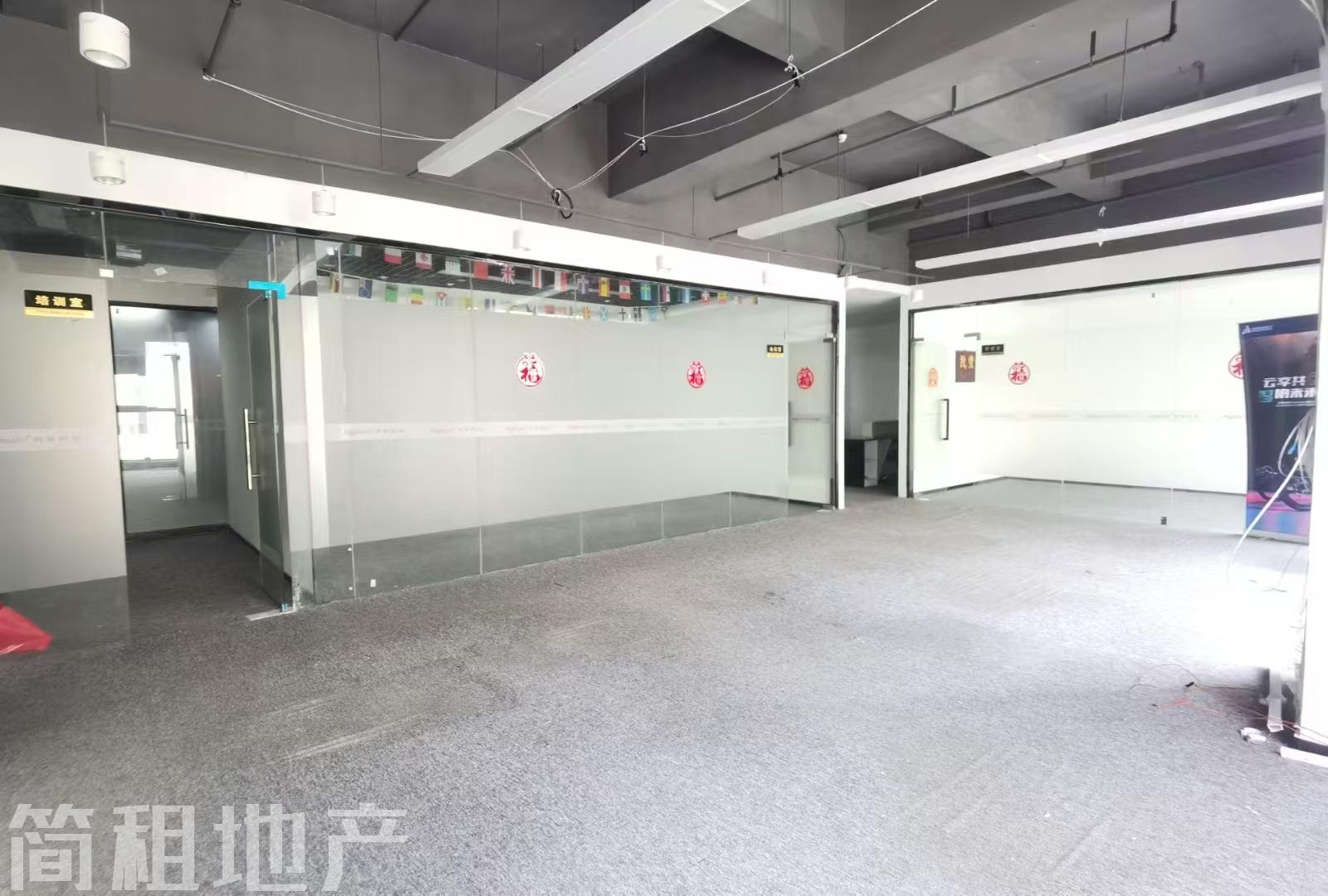 宝安固戍地铁口 一方天地互联网产业园 精装300平 5+1 落地窗 