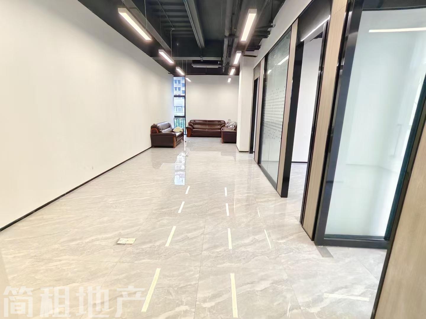 深圳北 新龙大厦 精装163平 3+1 户型方正实用 采光通透