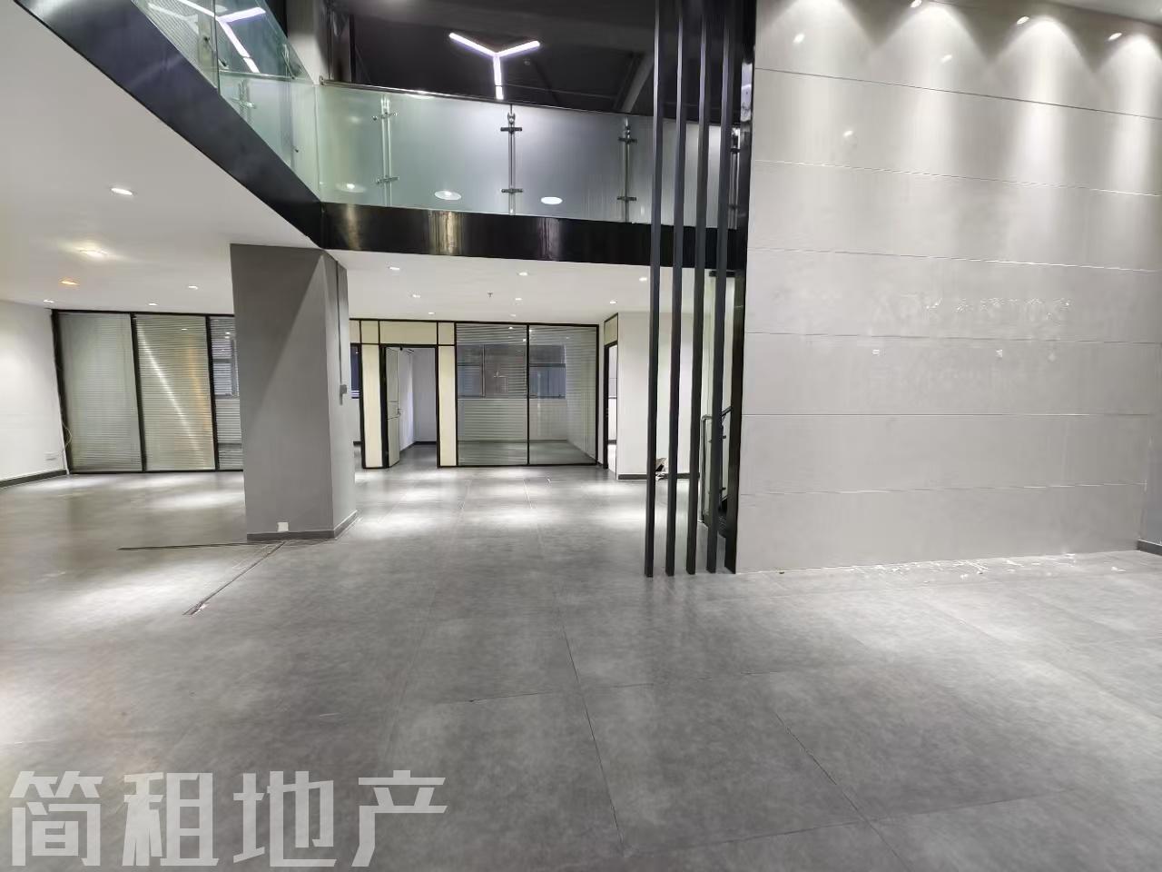 龙岗坂田 杨美地铁口 新塘智慧园稀缺复式 精装327平 8+1 视野开阔