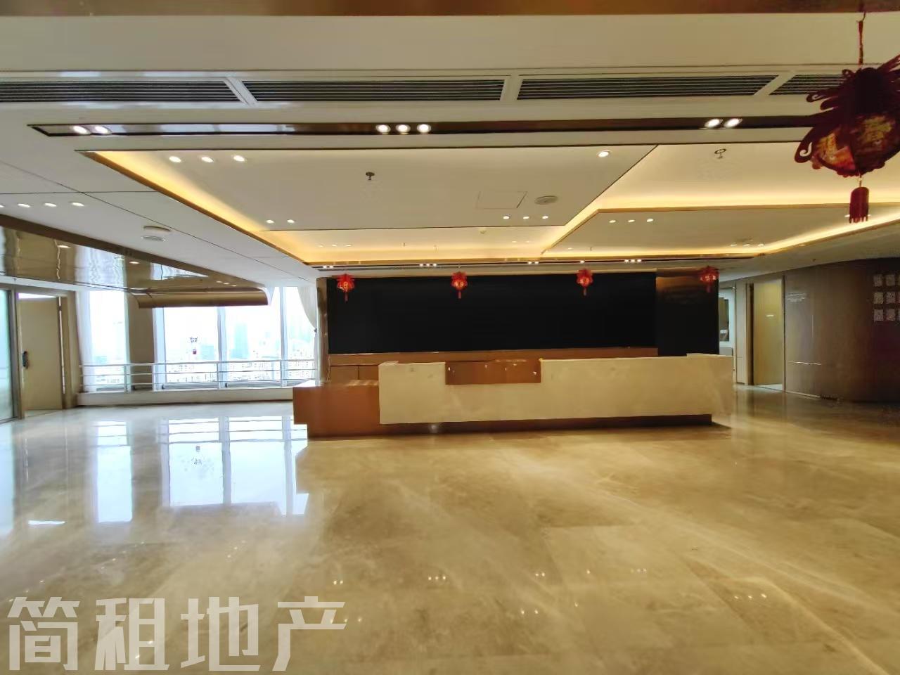 福田中心区 稀缺现成美容装修 财富大厦 精装700平18个房间 通上下水 高区三面采光 