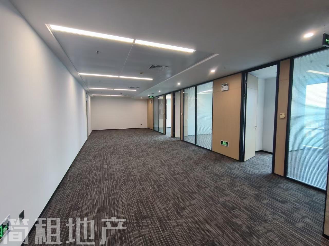 福田中心区 新世界中心 全新豪装238平 6+1 电梯口 看莲花山景观