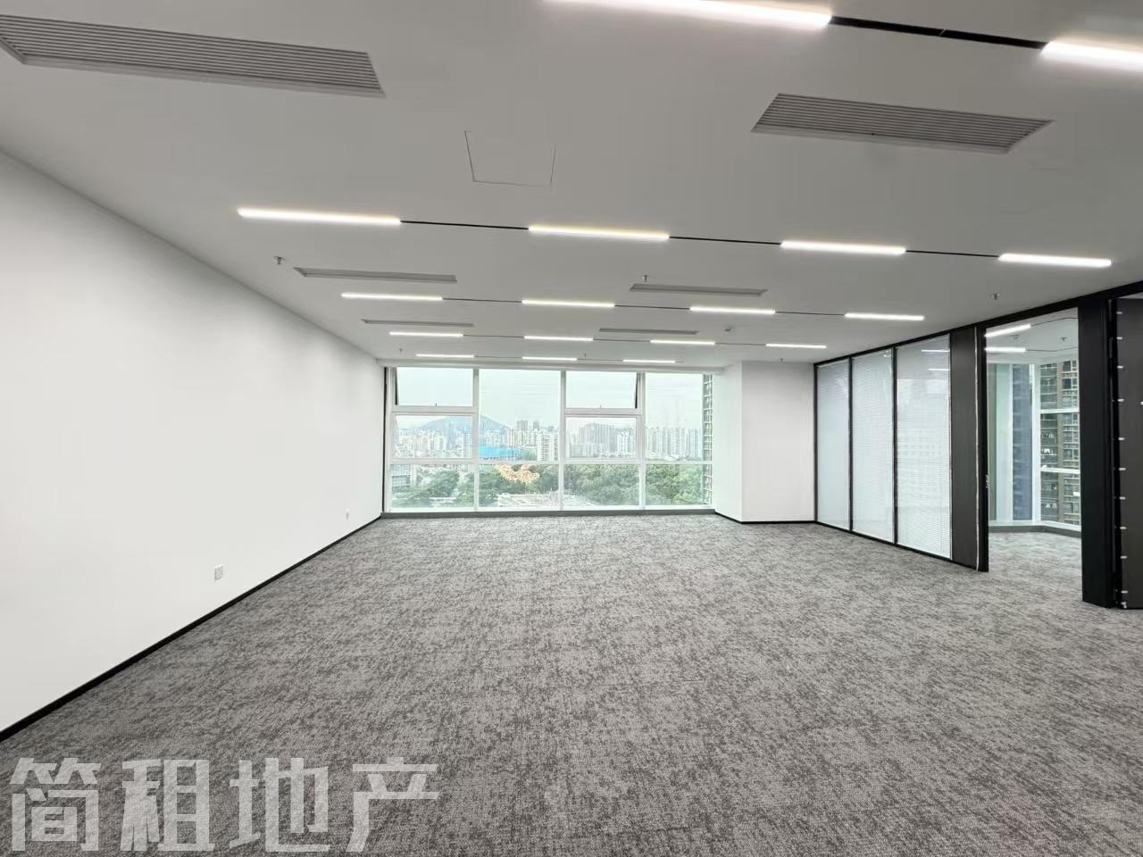 科技园南 阳光粤海大厦 精装210平 3+1 大厅可坐20人 3+1 双面采光