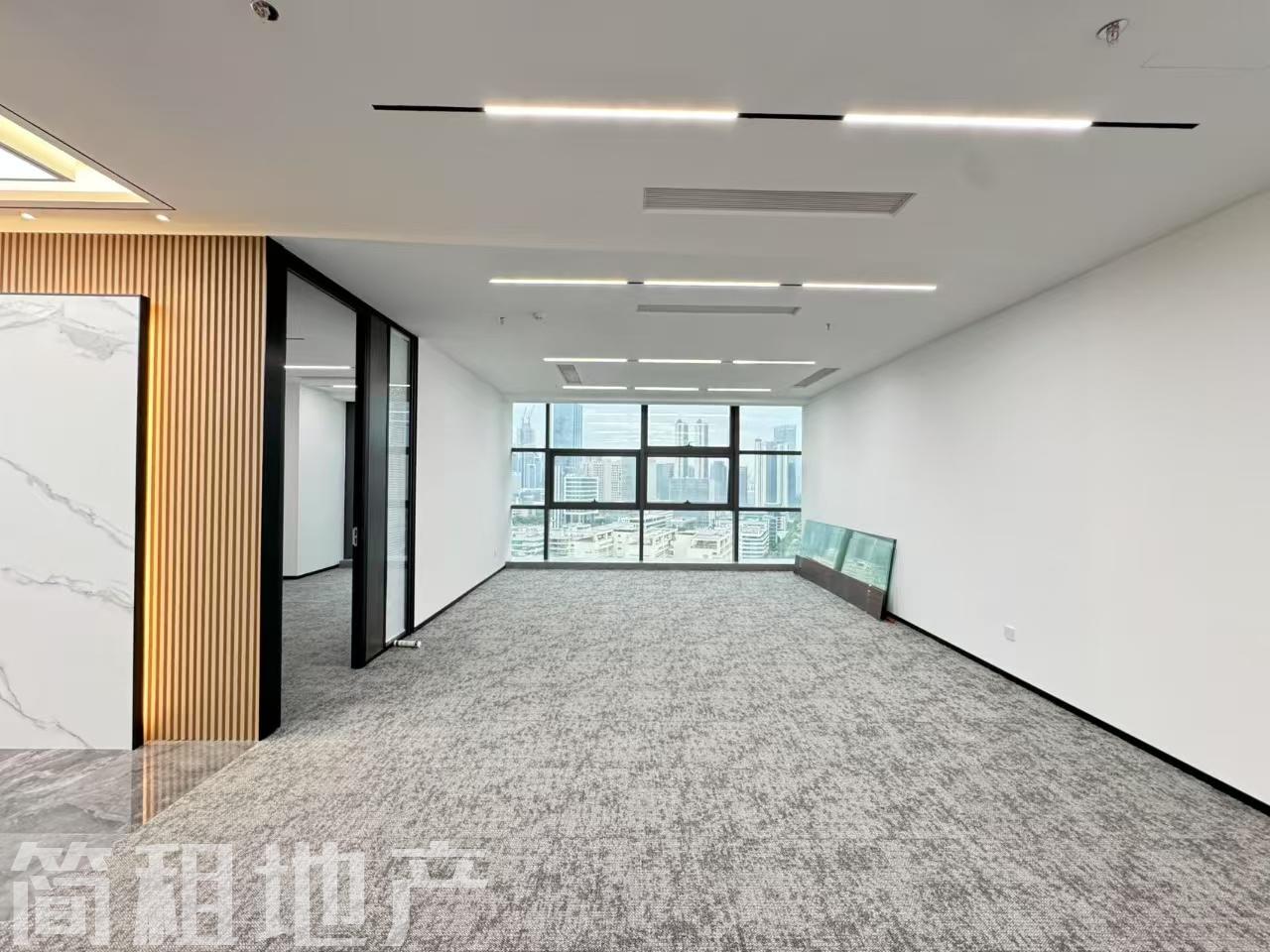 科技园南区 阳光粤海大厦 精装150平 1+1格局 电梯口 户型方正