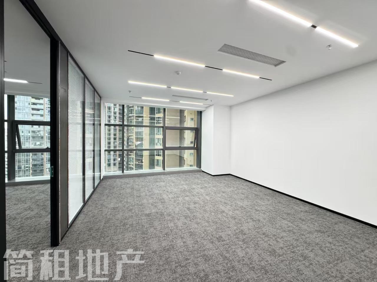 科技园南 阳光粤海大厦 精装140平 2+1 大厅可坐12人 可配家私