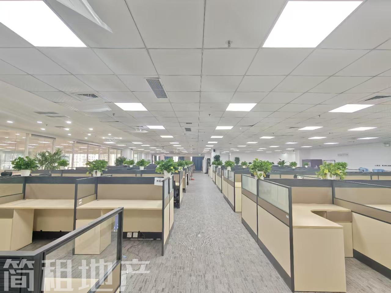 全套家具 可分割 一手直租 楼下就是地铁 TCL大厦