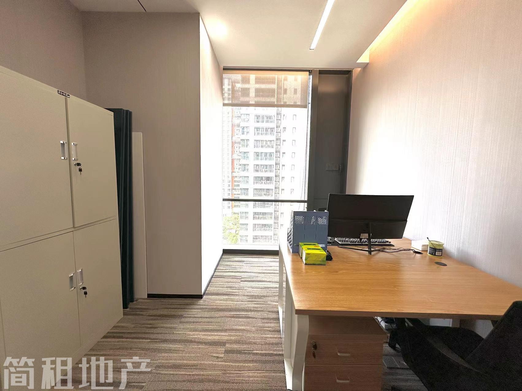 正电梯口 带家具 户型方正 配套成熟 卓越前海壹号_简租地产
