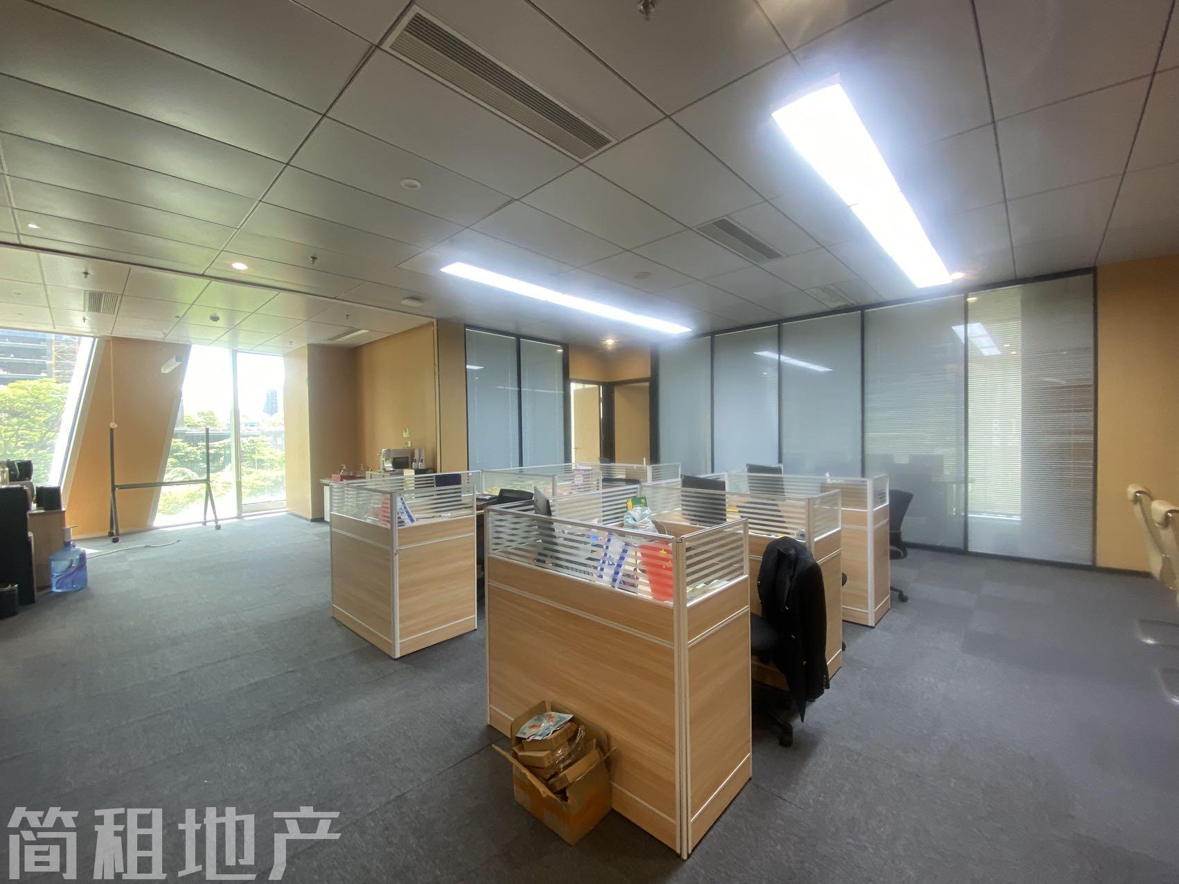特价出租 卓越前海壹号 带公共配套 周边配套成熟_简租地产