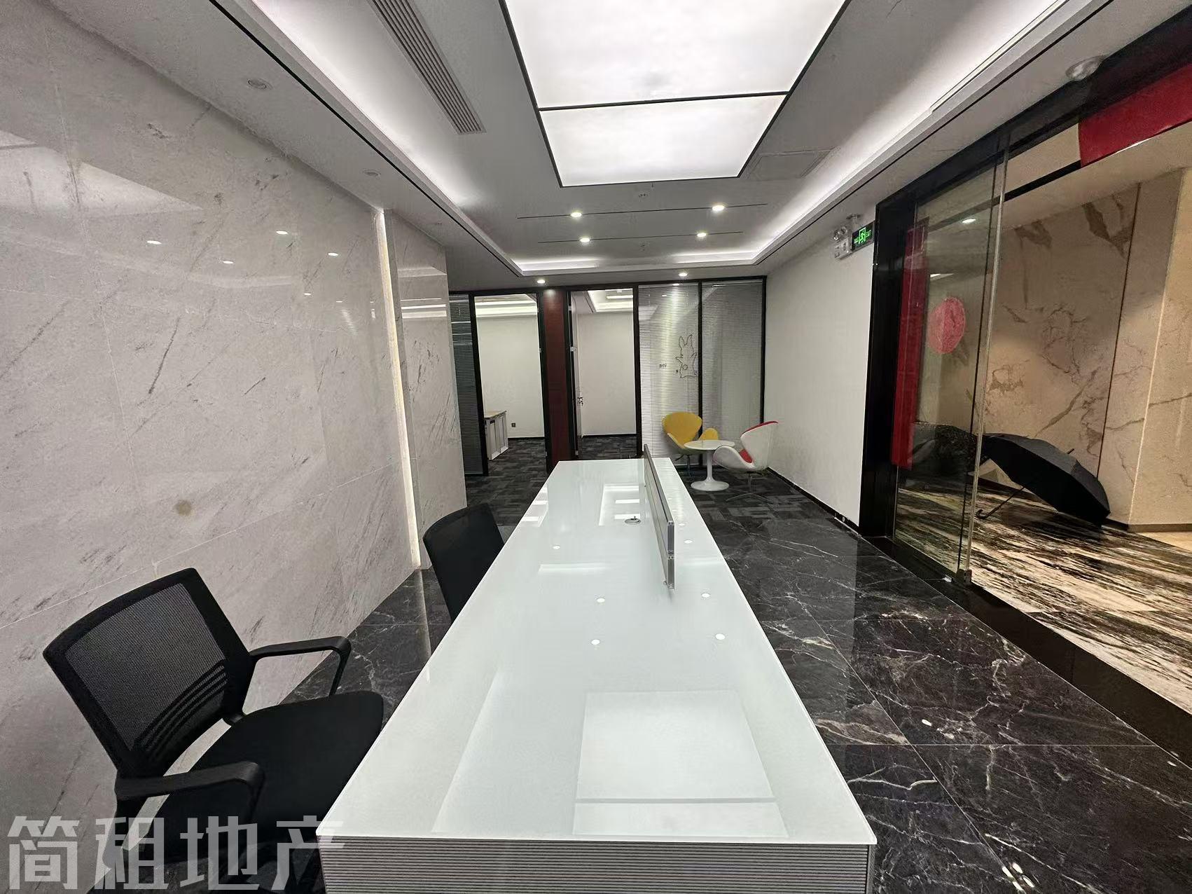 科技园南 北航大厦精装325平 一手实用率 4+1 带家私_简租地产