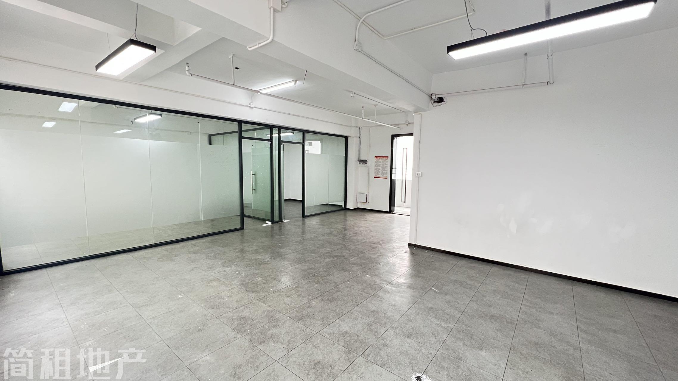 龙华元芬地铁口,鹊满山轻简办公空间,环境好,适合摄影,传媒客户,独院_简租地产