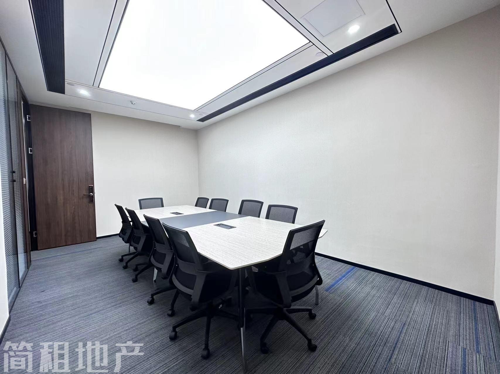 带家具 户型方正 大小均有 近地铁 金迪世纪大厦_简租地产