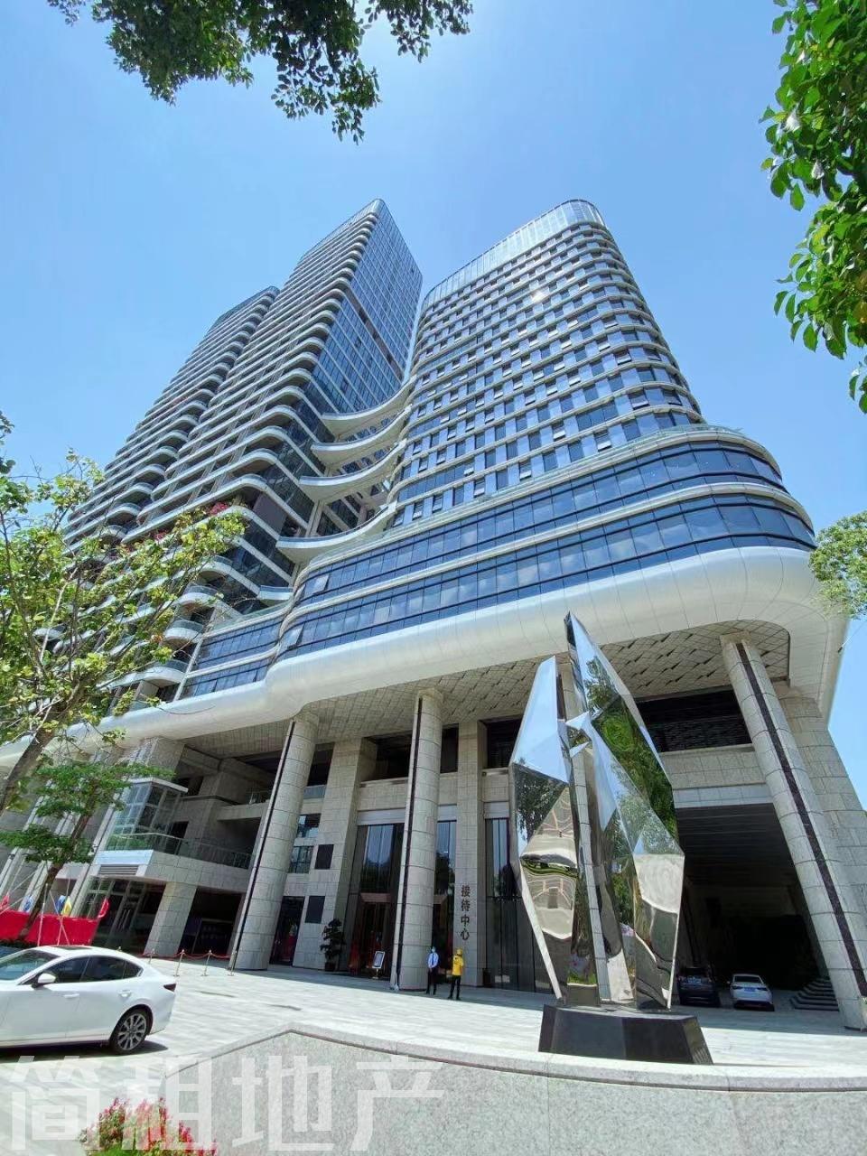 正电梯口 精装带家具 隔间多 采光好 金迪世纪大厦_简租地产